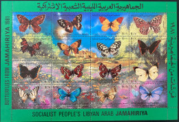 1981 Libye Libya Papillons Butterflies Mini Sheet Sheetlet 16 Stamp - Libië