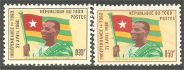 870 Togo Drapeaux Flags MH * Neuf (TGO-132) - Stamps