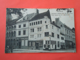 Maaseik - Maeseyck    Oude Huizen In De B0schstraat     (2scans) - Maaseik