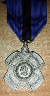 BELGIQUE CONGO BELGE - Ordre De Leopold II Médaille D'argent Bilingue Après 1951 - Belgio