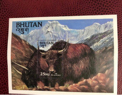 BHOUTAN 1984 1bloc Neuf  MNH ** Mi Bl Mamíferos Mammals Säugetiere Mammiferi Mammifère  BHUTAN - Animalez De Caza