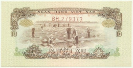 SOUTH VIET NAM - 10 XU - 1966 ( 1975 ) - P 37 - Unc. - SÉRIE BH - Drying Salt / Boats - VIETNAM - Viêt-Nam