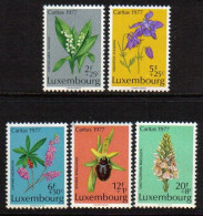 Luxemburg 1977 Flowers  Y.T. 907/911  ** - Ungebraucht