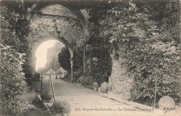 FRANCE - Arques La Bataille - Château (intérieur) - Vue Sur Une Entrée - Vue Panoramique - Carte Postale Ancienne - Arques-la-Bataille