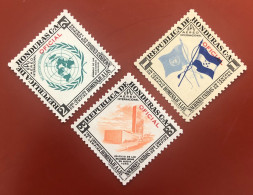 Honduras - Airmail Stamps Type 1953 Overprinted In Red - 1953 - Honduras