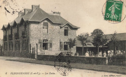 Pleugueneuc * Les écoles * Groupe Scolaire école Village Enfants - Andere & Zonder Classificatie