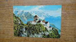 Liechtenstein , Vaduz , Fûrstentum , Schloss Vaduz Mit Falknis - Liechtenstein