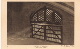ROYAUME-UNI - Tower Of London - Traitors' Gate - Vue Sur Une Entrée De La Porte - Carte Postale Ancienne - Tower Of London