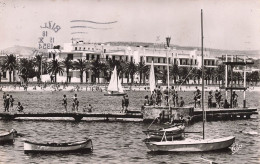 TUNISIE - Bizerte - L'heure Du Bain - Des Bateaux - Barques - Animé - Vue Générale - La Plage - Carte Postale Ancienne - Túnez