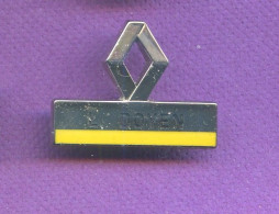 Rare Pins Auto Voiture Renault Logo L. Doyen Zamac Metargent Paris Q892 - Renault