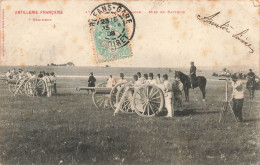 MILITARIA - Service En Campagne - Mise En Batterie - Artillerie Française - Animé - Carte Postale Ancienne - Regimientos