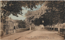 IVRY LA BATAILLE - Boulevard De La Gare - Ivry-la-Bataille