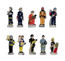 Série Complète De 10 Fèves Pompiers Du Monde - Characters