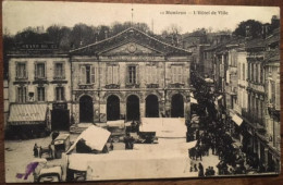 Cpa 24 Dordogne, NONTRON, L'Hôtel De Ville, Jour De Marché, Animée, Enseignes Grand Hôtel Bellier, Affiche Suze - Nontron