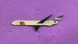 Rare Pins Aviation Avion Sas N174 - Avions