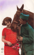 FANTAISIE - Couple - Un Soldat Avec Sa Fiancé Et Son Cheval - Colorisé - Carte Postale Ancienne - Other & Unclassified