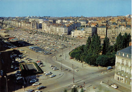 Nantes * Vue Aérienne Sur Le Parking De La Petite Hollande Et Le Quai De La Fosse - Nantes