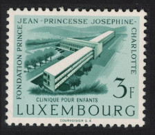 Luxembourg Children's Clinic Project 1957 MH SG#624 MI#570 Sc#327 - Nuovi