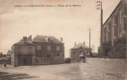 Ligny En Cambrésis * La Place De La Mairie * Hôtel De Ville - Autres & Non Classés