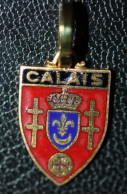 Pendentif Médaille Régionale émaiilée Années 60 Armoiries "Calais" Nord - Pas-de-Calais - Hangers