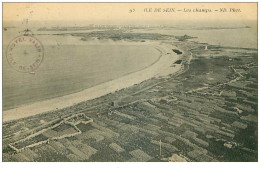 29 .n°40030 . Ile De Sein . Les Champs - Ile De Sein