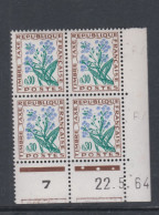 France Timbres-Taxe N° 99 XX Fleurs : 40 C. Myosotis,  En Bloc De 4 Coin Daté Du 22. 5 . 64 ; 3 Points Blancs, Ss Ch. TB - Portomarken