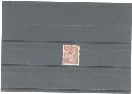 VARIÉTÉS -N°652 - N ** - IRIS 1,50 BRUN- 50 DE 1,F50 COUPÉ - Unused Stamps