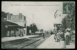 95 - T2550CPA - MERIEL - Vue Intérieure De La Gare à L'arrivée D'un Train - Très Bon état - VAL-D'OISE - Meriel