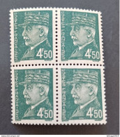 FRANCE FRANCE 1941 TYPES PETAIN CAT YVERT N 521B MNH ERROR, SURGICAL WRINKLES ON THE CHIN + SCANNER - Other & Unclassified