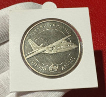 Ucrania Ukraine 5 Hryven AN-140 2004 Km 337 Sc Unc - Ukraine