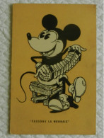 CPA   DISNEY     MICKEY     Passons La Monnaie - Contemporanea (a Partire Dal 1950)