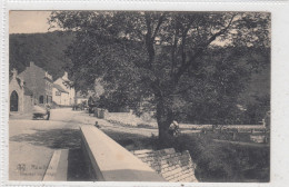 Rouillon. Intérieur Du Village. * - Anhée