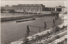 Vaucluse :  BOLLENE :  Barrage  Usine  Blondel , Donzère Montragon , Bateau  Péniche - Bollene