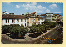 74. ANNEMASSE – Centre De La Ville (animée / Voitures) (voir Scan Recto/verso) - Annemasse