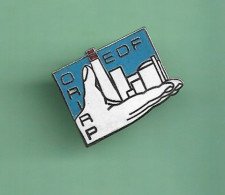 PIN'S *** EDF - ORIIRP *** WW02 (21-1) - EDF GDF