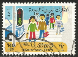 894 United Arab Emirates 1976 Road Trafic Lights Sécurité Routière Road Safety Enfants Children (UAE-4) - Accidents & Sécurité Routière