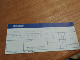 155 //   BILLET   SNCF  / MAULE - PARIS MONTPARNASSE 1987 - Europe