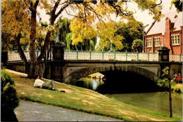 3-4-2024 (4 Y 46) New Zealand - River Avon In Christchurch (and Bridge) - Nouvelle-Zélande