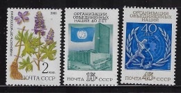 RUSSIA 1985  SCOTT #5377,5379,5403  MH - Unused Stamps