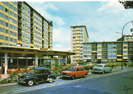 Dancy Animée Cité De La Résistance Brasserie Café Voitures 4 CV Renault - Drancy