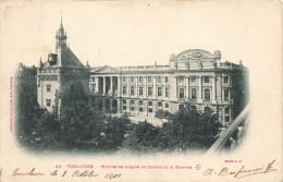FRANCE - Toulouse - Nouvelle Façade Du Capitole & Donjon - Carte Postale Ancienne - Toulouse