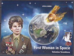 2015 Antigua And Barbuda 5252/B738 Valentina Tereshkova, First Woman In Space 9,00 € - América Del Sur