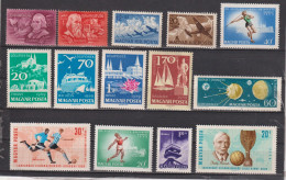 Lot De Vieux Timbres Neufs** De Hongrie D'années Variées MNH/MH - Lotes & Colecciones