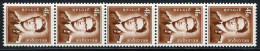 België R42 - Koning Boudewijn - 4,50 Bruin - Brun - Strook Van 5 Met Nummer - Bande De 5 Avec Numéro - Coil Stamps