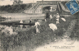 Andilly * Le Pont Sur Le Canal De La Rochelle à Marans * Promeneurs - Autres & Non Classés