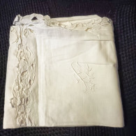 Taie D'oreiller En Coton Et Dentelle Ajourée Monogrammée E _L150 - Lakens