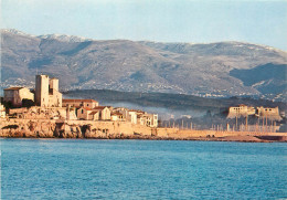 06 - ANTIBES - Antibes - Les Remparts