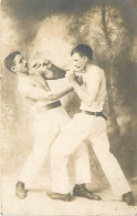 Carte Photo De Deux Boxeurs , * 448 66 - Boxe