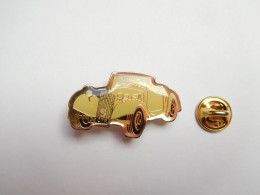 Beau Pin's , Auto Citroën Traction Coupé - Otros & Sin Clasificación