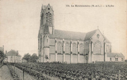 La Boutouchère * Vue Sur L'église * Vignes Vignoble - Autres & Non Classés